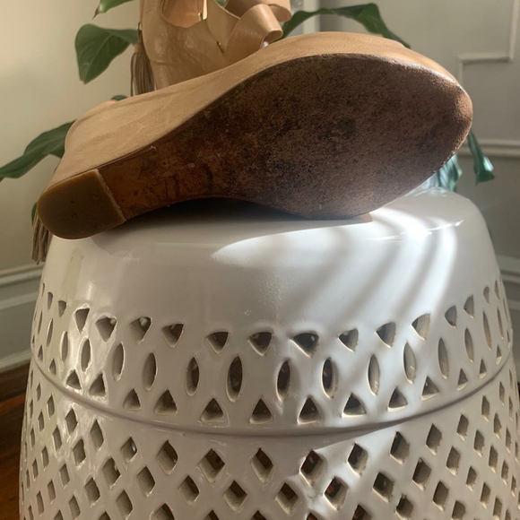 Sandals - Picture 2 of 3